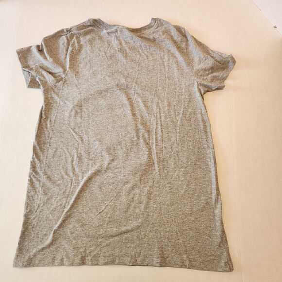 Disney Minnie Mouse Graphic Short Sleeve Gray T-Shirt XL - Picture 3 of 4